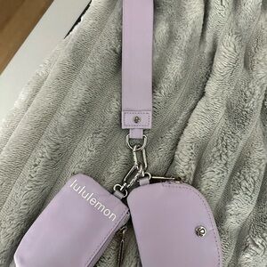 lululemon dual pouch wristlet